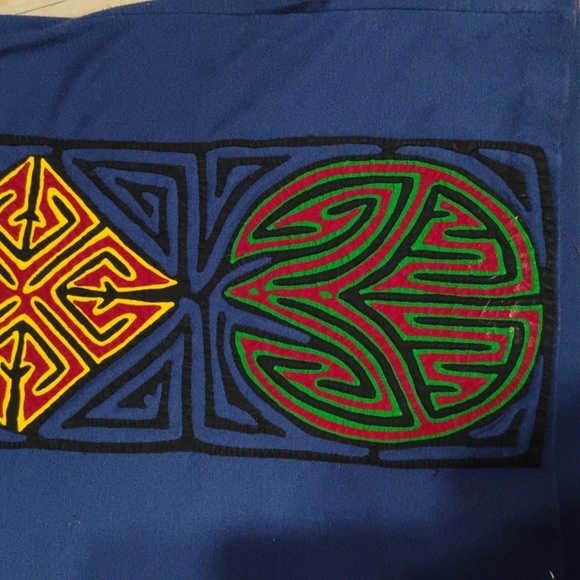 Vintage Galapago mola quilted top - Picture 4 of 16